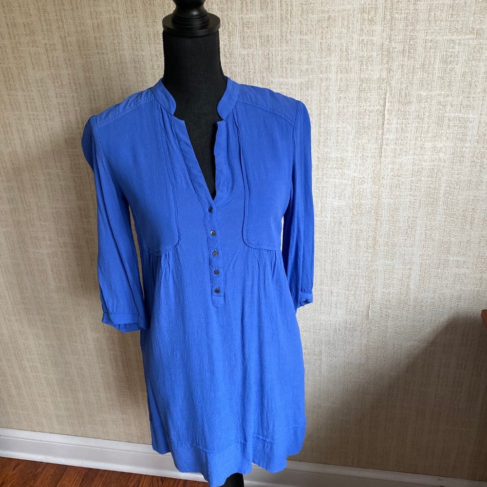 Periwinkle Maeve crepe shift dress sz 4